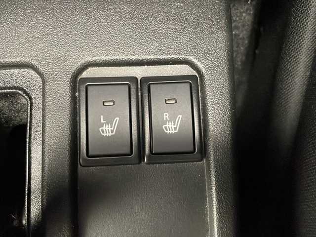 スズキ ジムニー XC 長野県 2021(令3)年 1.5万km ミディアムグレー 4WD/ワンオーナー/社外SDナビ（MDV-S708L）/スズキセーフティサポート/・デュアルセンサーブレーキサポート/・先行車発進お知らせ機能/・標識認識機能/・誤発進抑制機能/・後方誤発進抑制機能/W+サイドエアバッグ/社外前後ドライブレコーダー/プッシュスタート/スマートキー/クルーズコントロール/フルセグTV/D+N席シートヒーター/ビルトインETC/純正フロアマット/純正16インチアルミホイール/保証書/取扱説明書