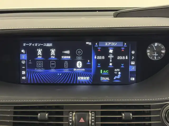 レクサス ＬＳ 500 Iパッケージ 三重県 2019(平31)年 2.8万km ソニッククォーツ プレミアムガソリン・ツインターボ/FR/MTモード付フロア10AT/12.3型ナビ/（AM/FM/CD/DVD/REC/SD/USB/Bluetooth/Miracast/AUX/TV）/パノラミックビューモニター/ドライブレコーダー 前後/ETC2.0/LEXUS Safety System＋A/・プリクラッシュセーフティ（歩行者注意喚起・アクティブ操舵回避支援）/・フロントクロストラフィックアラート/・Lexus CoDrive（レーダークルコン・レーントレーシングアシスト・レーンチェンジアシスト）/・ドライバー異常時停車支援システム/・上下2段式アダプティブハイビームシステム/・ロードサインアシスト/・先行車発進告知機能/・ITS Connect/・ブラインドスポットモニター/など/装備/・ムーンルーフ*/・本革シート/・シートヒーター＆ベンチレーション（D/N）/・メモリーパワーシート（D20way/N18way）/・パワートランクリッド/・デジタルインナーミラー/・左右独立温度調整オートエアコン/・電動リヤガラスサンシェード/・カラーHUD/・電子パーキングブレーキ＆ブレーキホールド/・20インチノイズリダクションAW（スパッタ）/・スマートキーx2＋カードキーx1/など/*…メーカーOP