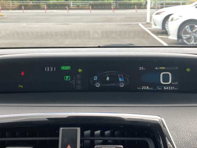 トヨタ プリウス S ツーリングセレクション 佐賀県 2020(令2)年 6.5万km ホワイトパールクリスタルシャイン 純正9インチナビ/バックカメラ/プリクラッシュセーフティ/レーンディパーチャーアラート/オートハイビーム/アダプティブクルーズコントロール/クリアランスソナー/レザーシート/シートヒーター/ビルトインETC/プッシュスタート/スマートキー/LEDヘッドライト/フォグライト/純正アルミホイール