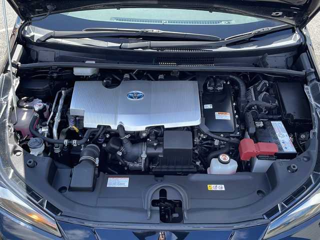 トヨタ プリウス SセーフティプラスⅡ 山口県 2022(令4)年 4.7万km アティチュードブラックマイカ モデリスタエアロ/純正8インチディスプレイオーディオ/・ナビ機能/・Bluetooth機能/・AM/FMラジオ/・USB入力/・Miracast/・Apple CarPlay/Android Auto/・交通情報/パノラミックビューモニター/ドライブレコーダー/ETC2.0 /スマートキー/プッシュスタート/モデリスタ15インチAW/フォグランプ/Toyota Safty Sense/・プリクラッシュセーフティ/・レーントレーシングアシスト/・レーダークルーズコントロール/・オートマチックハイビーム/・ロードサインアシスト/・先行車発進告知機能/パーキングサポートブレーキ/盗難防止装置