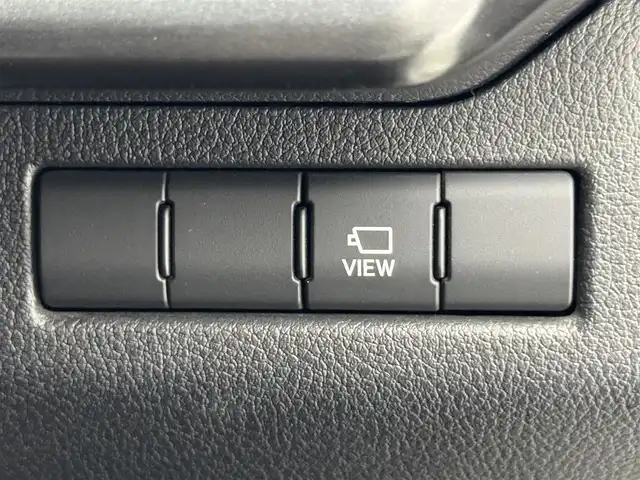レクサス ＵＸ 250h バージョンC 滋賀県 2019(令1)年 1.9万km プラチナムシルバーメタリック レザーシート/純正メモリーナビ/・CD/Bluetooth/SD//アラウンドビューモニター/シートヒーター/メモリーパワーシート/革巻きステアリング/ステアリングヒーター/BSM/オートマチックハイビーム/クルーズコントロール/純正１７AW/ドライブレコーダー/ビルトインETC2.0/スマートキー/フォグライト/ウィンカーミラー