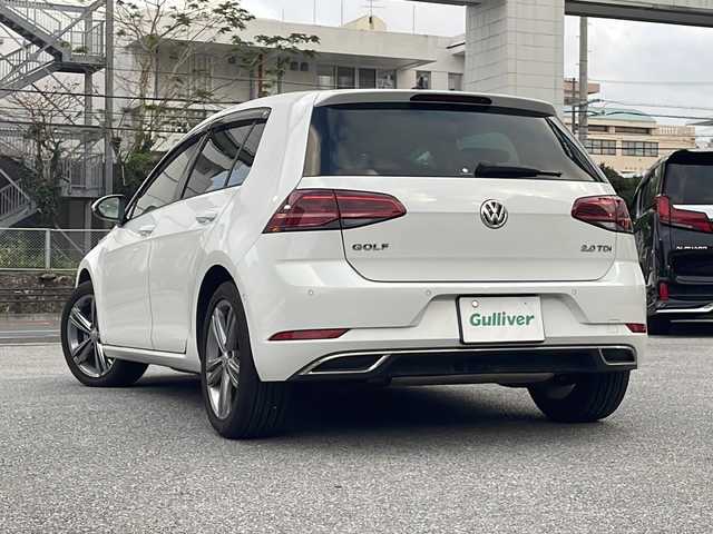 フォルクスワーゲン ゴルフ TDI ハイライン マイスター 沖縄県 2019(令1)年 3.3万km 白 禁煙車　/純正ナビ　/　(フルセグTV　Bluetooth)/ドライブレコーダー　/アダプティブクルーズコントロール　/ＬＥＤヘッドライト　/バックカメラ　/レザーシート　/パワーシート　/シートヒーター　/パドルシフト　/アイドリングストップ　/ＥＴＣ２．０