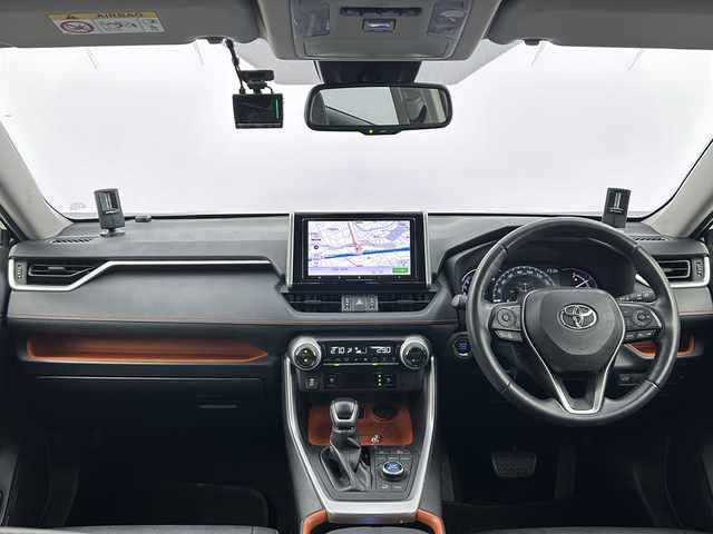 トヨタ ＲＡＶ４ アドベンチャー 大阪府 2020(令2)年 4.6万km アティチュードブラックマイカ カロッツェリア9インチSDナビ/【AM/FM/CD/DVD/Bluetooth/フルセグTV】/カロッツェリアサウンドシステム/【TS-WX70DA】/バックカメラ/ビルトインETC/前後ドライブレコーダー/【DC-DR651】/ステアリングヒーター/トヨタセーフティセンス/PCS/LTA/RSA/レーダークルーズコントロール/純正19インチAW/純正フロアマット