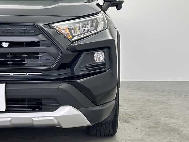 トヨタ ＲＡＶ４ アドベンチャー 大阪府 2020(令2)年 4.6万km アティチュードブラックマイカ カロッツェリア9インチSDナビ/【AM/FM/CD/DVD/Bluetooth/フルセグTV】/カロッツェリアサウンドシステム/【TS-WX70DA】/バックカメラ/ビルトインETC/前後ドライブレコーダー/【DC-DR651】/ステアリングヒーター/トヨタセーフティセンス/PCS/LTA/RSA/レーダークルーズコントロール/純正19インチAW/純正フロアマット