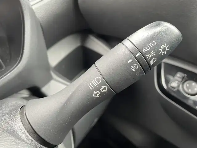 日産 ルークス ハイウェイスター X 大阪府 2020(令2)年 7.6万km アッシュブラウンM (株)IDOMが運営する【じしゃロン東大阪店】の自社ローン専用車両になりますこちらは現金またはオートローンご利用時の価格です。自社ローンご希望の方は別途その旨お申付け下さい/純正9インチSDナビ 【MM319D-L】/(フルセグTV/CD/DVD/BT/FM/AM/SD/USB)/快適パックA/　・プラズマクラスター付きリヤシーリングファン/　・パーソナルテーブル/　・カップホルダー(9個)/　・USBソケット(助手席シート裏)/　・ロールサンシェード/　・撥水加工シート/片側パワースライドドア/ハンズフリーオートスライド/アラウンドビューカメラ/衝突軽減システム/フロント・リアソナー/先行車発進お知らせ/速度・道路標識表示/アイドリングストップ/ドライブレコーダー/ETC/LEDヘッドライト/ハイビームアシスト/インテリジェントキー/取扱説明書 【ナビ・車両】