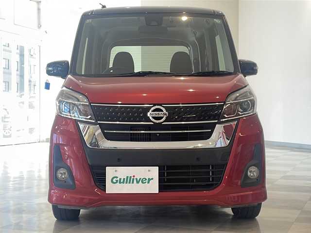 日産 デイズ ルークス ハイウェイスター Gターボ 福井県 2018(平30)年 4.6万km スパークリングレッド/ブラック 2トーン ターボ・ツートンカラー/純正ナビ/フルセグ/CD/DVD/BT/アラウンドビューモニター/ETC/ドライブレコーダー（前方）/エマージェンシーブレーキ/両側パワースライドドア/ハイビームアシスト/純正15インチアルミホイール/プッシュエンジンスタート/アイドリングストップ/純正フロアマット/ドアバイザー/インテリキー