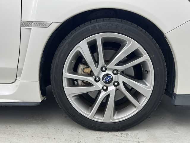 スバル ＷＲＸ Ｓ４ 2．0GT‐S アイサイト 宮城県 2014(平26)年 7.1万km クリスタルホワイトP STIエアロパーツ（F・S・R）/EyeSight/・プリクラッシュブレーキ/・レーンキープコントロール/・アダプティブクルーズコントロール/・先行車発進お知らせ機能/純正7型ナビ/・CD・DVD・USB・ipad/・フルセグTV/バックカメラ/ハーフレザーシート/・前席パワーシート/革巻きステアリング/ステアリングスイッチ/パドルシフト/ビルドインETC/プッシュスタート/スマートキー×2/電動パーキングブレーキ/横滑り防止装置/LEDヘッドライト/フォグライト/純正フロアマット/純正ドアバイザー/純正18インチアルミホイール/電動格納ミラー
