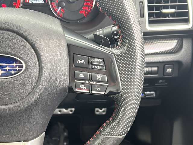 スバル ＷＲＸ Ｓ４ 2．0GT‐S アイサイト 宮城県 2014(平26)年 7.1万km クリスタルホワイトP STIエアロパーツ（F・S・R）/EyeSight/・プリクラッシュブレーキ/・レーンキープコントロール/・アダプティブクルーズコントロール/・先行車発進お知らせ機能/純正7型ナビ/・CD・DVD・USB・ipad/・フルセグTV/バックカメラ/ハーフレザーシート/・前席パワーシート/革巻きステアリング/ステアリングスイッチ/パドルシフト/ビルドインETC/プッシュスタート/スマートキー×2/電動パーキングブレーキ/横滑り防止装置/LEDヘッドライト/フォグライト/純正フロアマット/純正ドアバイザー/純正18インチアルミホイール/電動格納ミラー
