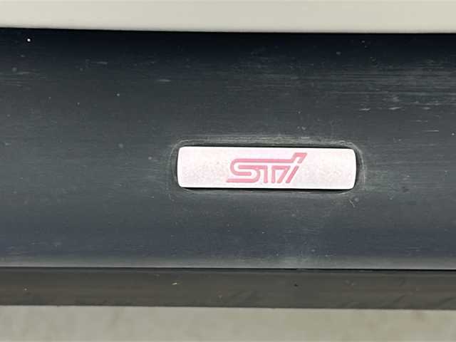 スバル ＷＲＸ Ｓ４ 2．0GT‐S アイサイト 宮城県 2014(平26)年 7.1万km クリスタルホワイトP STIエアロパーツ（F・S・R）/EyeSight/・プリクラッシュブレーキ/・レーンキープコントロール/・アダプティブクルーズコントロール/・先行車発進お知らせ機能/純正7型ナビ/・CD・DVD・USB・ipad/・フルセグTV/バックカメラ/ハーフレザーシート/・前席パワーシート/革巻きステアリング/ステアリングスイッチ/パドルシフト/ビルドインETC/プッシュスタート/スマートキー×2/電動パーキングブレーキ/横滑り防止装置/LEDヘッドライト/フォグライト/純正フロアマット/純正ドアバイザー/純正18インチアルミホイール/電動格納ミラー