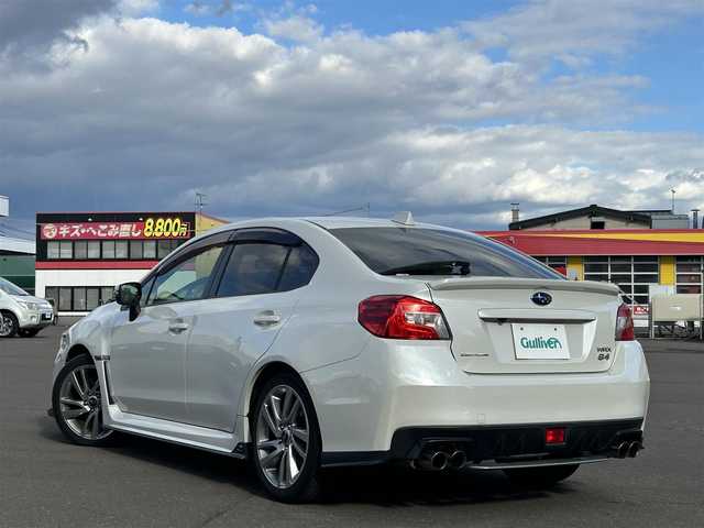 スバル ＷＲＸ Ｓ４ 2．0GT‐S アイサイト 道東・釧路十勝 2014(平26)年 7.1万km クリスタルホワイトP STIエアロパーツ（F・S・R）/EyeSight/・プリクラッシュブレーキ/・レーンキープコントロール/・アダプティブクルーズコントロール/・先行車発進お知らせ機能/純正7型ナビ/（CD・DVD・USB・ipad）/フルセグTV/バックカメラ/ハーフレザーシート/・前席パワーシート/革巻きステアリング/ステアリングスイッチ/パドルシフト/ビルドインETC/プッシュスタート/スマートキー×2/電動パーキングブレーキ/横滑り防止装置/前後フォグランプ/純正フロアマット/純正ドアバイザー/純正18インチAW夏タイヤ/電動格納ミラー/ウィンカーミラー