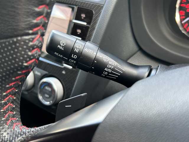 スバル ＷＲＸ Ｓ４ 2．0GT‐S アイサイト 道東・釧路十勝 2014(平26)年 7.1万km クリスタルホワイトP STIエアロパーツ（F・S・R）/EyeSight/・プリクラッシュブレーキ/・レーンキープコントロール/・アダプティブクルーズコントロール/・先行車発進お知らせ機能/純正7型ナビ/（CD・DVD・USB・ipad）/フルセグTV/バックカメラ/ハーフレザーシート/・前席パワーシート/革巻きステアリング/ステアリングスイッチ/パドルシフト/ビルドインETC/プッシュスタート/スマートキー×2/電動パーキングブレーキ/横滑り防止装置/前後フォグランプ/純正フロアマット/純正ドアバイザー/純正18インチAW夏タイヤ/電動格納ミラー/ウィンカーミラー