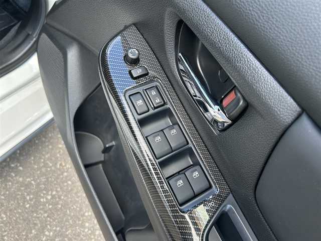 スバル ＷＲＸ Ｓ４ 2．0GT‐S アイサイト 道東・釧路十勝 2014(平26)年 7.1万km クリスタルホワイトP STIエアロパーツ（F・S・R）/EyeSight/・プリクラッシュブレーキ/・レーンキープコントロール/・アダプティブクルーズコントロール/・先行車発進お知らせ機能/純正7型ナビ/（CD・DVD・USB・ipad）/フルセグTV/バックカメラ/ハーフレザーシート/・前席パワーシート/革巻きステアリング/ステアリングスイッチ/パドルシフト/ビルドインETC/プッシュスタート/スマートキー×2/電動パーキングブレーキ/横滑り防止装置/前後フォグランプ/純正フロアマット/純正ドアバイザー/純正18インチAW夏タイヤ/電動格納ミラー/ウィンカーミラー