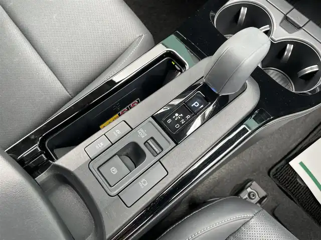 トヨタ プリウス Z 宮崎県 2023(令5)年 5.8万km エモーショナルレッドⅡ 12.3インチディスプレイオーディオ/全方位モニター/純正19インチアルミホイール/ビルトインETC2.0/ドライブレコーダー前後/フルセグTV/レーダークルーズコントロール/車線逸脱警報/衝突軽減システム/電動パーキングブレーキ/オートブレーキホールド/ステアリングスイッチ/シートリフター/LEDヘッドライト/オートマチックハイビーム/ブラインドスポットモニター/電動格納ミラー/ウインカーミラー/プッシュスタート/スマートキー