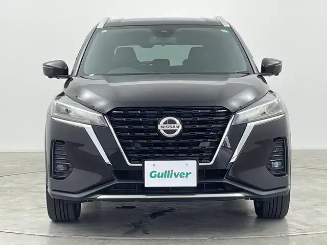 日産 キックス X 群馬県 2020(令2)年 6.1万km ナイトベールパープル プロパイロット　ナビ　フルセグＴＶ　全周囲カメラ　デジタルインナーミラー　衝突被害軽減ブレーキ　レーンアシスト　オートハイビーム　ＬＥＤヘッドライト　ハーフレザーシート　ルーフレール　スマートキー