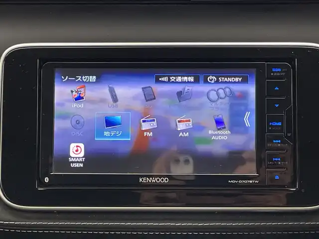 日産 キックス X 群馬県 2020(令2)年 6.1万km ナイトベールパープル プロパイロット　ナビ　フルセグＴＶ　全周囲カメラ　デジタルインナーミラー　衝突被害軽減ブレーキ　レーンアシスト　オートハイビーム　ＬＥＤヘッドライト　ハーフレザーシート　ルーフレール　スマートキー