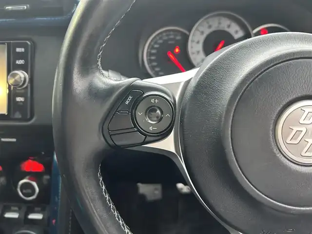 トヨタ ８６ GT リミテッド 栃木県 2017(平29)年 7万km アズライトブルー 純正7インチナビ/フルセグTV/DVD/Bluetooth/バックカメラ/ETC/HKSマフラー/社外エアクリーナー/ハーフレザーシート/前席シートヒーター/クルーズコントロール/スマートキー/プッシュスタート/ステアリングリモコン/LEDオートライト/純正17インチAW/アイドリングストップ/横滑り防止装置/電動格納ミラー