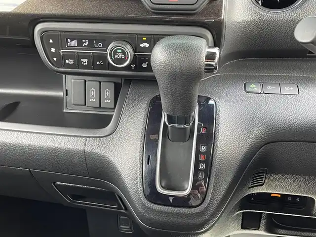 ホンダ Ｎ ＢＯＸ カスタム G L ホンダセンシング 宮崎県 2020(令2)年 5.8万km プレミアムベルベットパープル・パール ホンダセンシング/社外ナビ/Bluetooth/フルセグテレビ/ETC/バックカメラ/ACC/LKAS/片側パワースライドドア/シートカバー/シートヒーター/純正14インチアルミ/ベンチシート/LEDヘッドライト