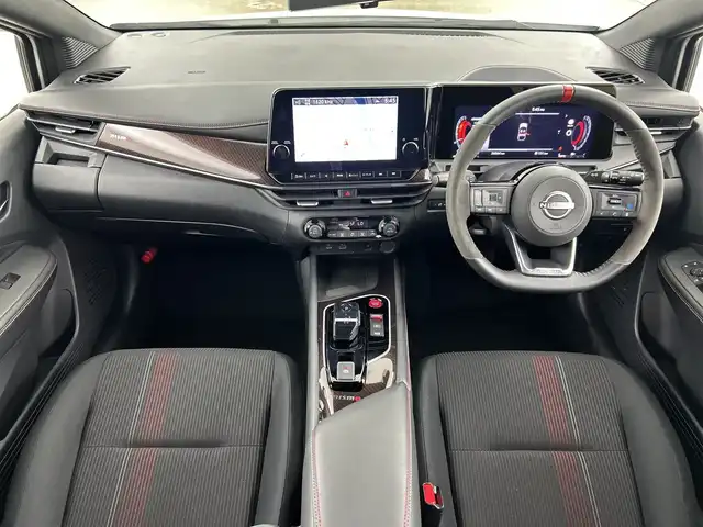 日産 オーラ ニスモ 愛知県 2022(令4)年 2.7万km ブリリアントホワイトパール 純正9インチワイドディスプレイ/・ナビ/・Bluetooth/・フルセグTV/プロパイロット/・レーダークルーズ/ETC2.0/ワイヤレス充電/インテリジェントルームミラー/インテリジェントアラウンドビューモニター/アダプティブLEDヘッドライト/4本スポーク17インチアルミホイール/インテリジェントキー/プッシュスタート/