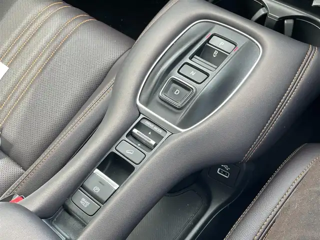 ホンダ ＺＲ－Ｖ ハイブリッド e:HEV Z 宮崎県 2023(令5)年 2.4万km プレミアムクリスタルブルークリスタル 純正ナビゲーション/　AM FM BT　TV/全方位カメラ/ETC車載器/ドライブレコーダー/パドルシフト/レーダークルーズコントロール/衝突軽減ブレーキ/LEDヘッドライト/フォグランプ　/パワーバックドア/パワーシート/シートヒーター/プッシュスタート/スマートキー