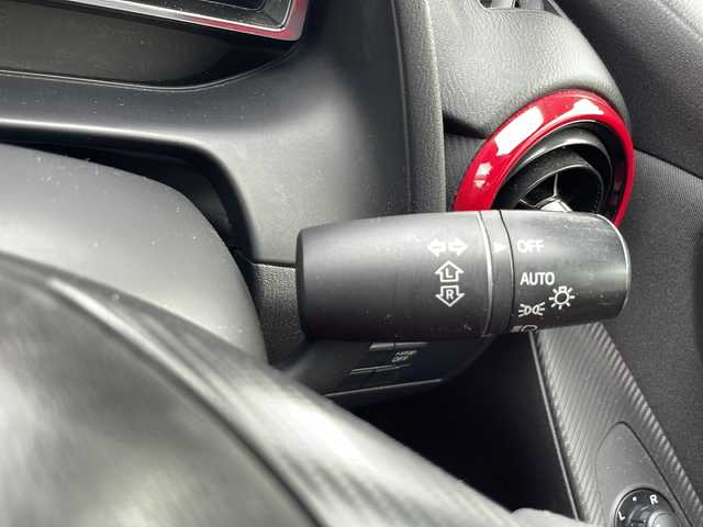 マツダ デミオ 13S ミッドセンチュリー 静岡県 2017(平29)年 6.2万km ソウルレッドプレミアムメタリック フルセグテレビ/バックカメラ/アイドリングストップ/プッシュスタート/ETC/オートライト/横滑り防止/LEDヘッドライト/メモリナビ/ドライブレコーダー