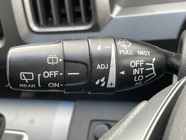 ホンダ ステップワゴン G HDDナビ スマートスタイル 鹿児島県 2012(平24)年 8.1万km クリスタルブラックパール 純正HDDナビ/（CD/DVD/USB/フルセグTV）/バックカメラ/純正フリップダウンモニター/ビルトインETC/両側パワースライドドア/HIDヘッドライト/社外フロアマット/ドアバイザー/スマートキー