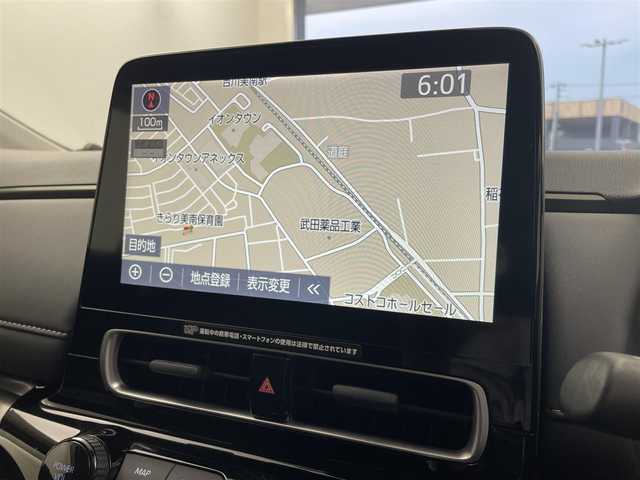 トヨタ アクア Z 埼玉県 2023(令5)年 1.9万km ブラックマイカ 純正10.5インチディスプレイオ＾ディオ/ AM FM BluetoothフルセグTV AppleCarplay/トヨタセーフティセンス/プリクラッシュセーフティ/レーントレーシングアシスト/レーダークルーズコントロール/オートマチックハイビーム/ロードサインアシスト/パノラミックビューモニター/AC100V/クリアランスソナー/純正15インチアルミホイール/オートライト/スマートキー