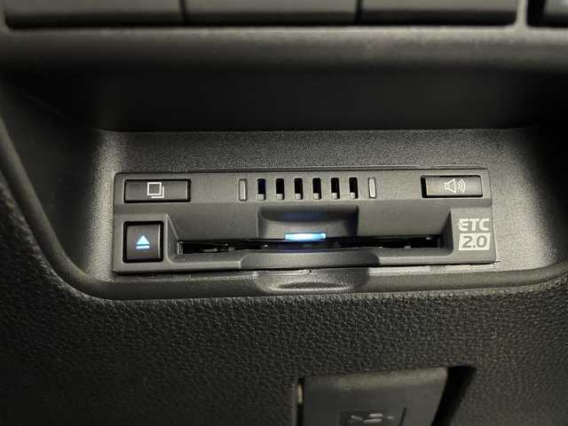 トヨタ アクア Z 埼玉県 2023(令5)年 1.9万km ブラックマイカ 純正10.5インチディスプレイオ＾ディオ/ AM FM BluetoothフルセグTV AppleCarplay/トヨタセーフティセンス/プリクラッシュセーフティ/レーントレーシングアシスト/レーダークルーズコントロール/オートマチックハイビーム/ロードサインアシスト/パノラミックビューモニター/AC100V/クリアランスソナー/純正15インチアルミホイール/オートライト/スマートキー