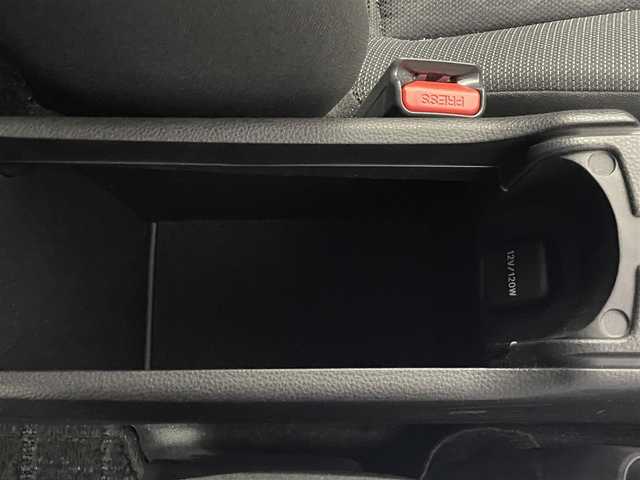 トヨタ アクア Z 埼玉県 2023(令5)年 1.9万km ブラックマイカ 純正10.5インチディスプレイオ＾ディオ/ AM FM BluetoothフルセグTV AppleCarplay/トヨタセーフティセンス/プリクラッシュセーフティ/レーントレーシングアシスト/レーダークルーズコントロール/オートマチックハイビーム/ロードサインアシスト/パノラミックビューモニター/AC100V/クリアランスソナー/純正15インチアルミホイール/オートライト/スマートキー