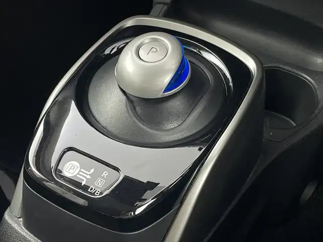 日産 ノート e－パワー X 愛知県 2019(令1)年 5.1万km ガーネットレッド 純正ナビ【MJ119D-W】/（Bluetooth・CD・AUX・フルセグ）/前方ドライブレコーダー/インテリジェントエマージェンシーブレーキ/・車線逸脱防止/・踏み間違い防止アシスト/レーンキープアシスト/横滑り防止/前後コーナーセンサー/ETC/純正15インチアルミホイール/オートライト/純正フロアマット/プッシュスタート