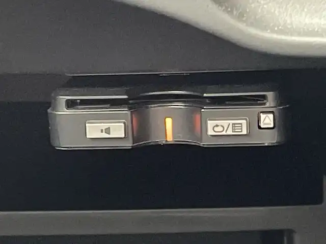 日産 ノート e－パワー X 愛知県 2019(令1)年 5.1万km ガーネットレッド 純正ナビ【MJ119D-W】/（Bluetooth・CD・AUX・フルセグ）/前方ドライブレコーダー/インテリジェントエマージェンシーブレーキ/・車線逸脱防止/・踏み間違い防止アシスト/レーンキープアシスト/横滑り防止/前後コーナーセンサー/ETC/純正15インチアルミホイール/オートライト/純正フロアマット/プッシュスタート