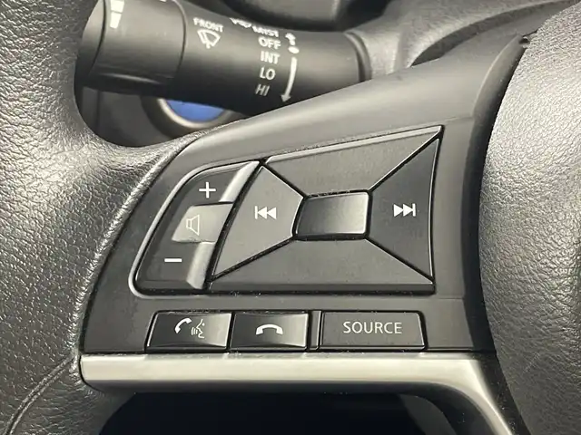 日産 ノート e－パワー X 愛知県 2019(令1)年 5.1万km ガーネットレッド 純正ナビ【MJ119D-W】/（Bluetooth・CD・AUX・フルセグ）/前方ドライブレコーダー/インテリジェントエマージェンシーブレーキ/・車線逸脱防止/・踏み間違い防止アシスト/レーンキープアシスト/横滑り防止/前後コーナーセンサー/ETC/純正15インチアルミホイール/オートライト/純正フロアマット/プッシュスタート