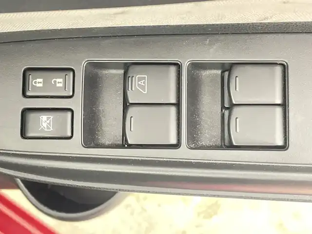 日産 ノート e－パワー X 愛知県 2019(令1)年 5.1万km ガーネットレッド 純正ナビ【MJ119D-W】/（Bluetooth・CD・AUX・フルセグ）/前方ドライブレコーダー/インテリジェントエマージェンシーブレーキ/・車線逸脱防止/・踏み間違い防止アシスト/レーンキープアシスト/横滑り防止/前後コーナーセンサー/ETC/純正15インチアルミホイール/オートライト/純正フロアマット/プッシュスタート