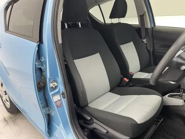 トヨタ アクア S 長崎県 2014(平26)年 8.8万km クールソーダメタリック メモリナビ/CD/DVD/Bluetooth/フルセグテレビ/バックカメラ/ETC/光軸レベライザー/オートライト/純正フロアマット/電動格納ミラー/純正ホイールキャップ/バックカメラ/ドアバイザー/プッシュスタート/ウィンカーミラー