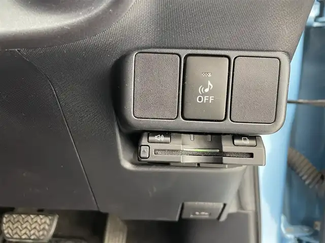 トヨタ アクア S 長崎県 2014(平26)年 8.8万km クールソーダメタリック メモリナビ/CD/DVD/Bluetooth/フルセグテレビ/バックカメラ/ETC/光軸レベライザー/オートライト/純正フロアマット/電動格納ミラー/純正ホイールキャップ/バックカメラ/ドアバイザー/プッシュスタート/ウィンカーミラー