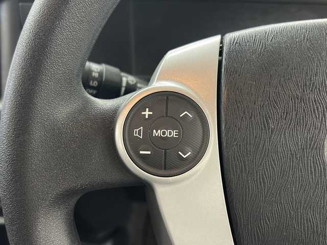 トヨタ アクア S 長崎県 2014(平26)年 8.8万km クールソーダメタリック 純正7インチメモリナビ/CD/DVD/Bluetooth/フルセグテレビ/ミュージックサーバー/バックカメラ/ETC/純正ドラレコ/光軸レベライザー/オートライト/純正フロアマット/電動格納ミラー/純正ホイールキャップ/ドアバイザー/プッシュスタート/ウィンカーミラー/ステアリングリモコン/スマートキー/スペアキー