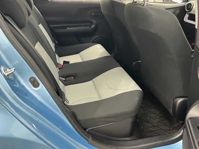 トヨタ アクア S 長崎県 2014(平26)年 8.8万km クールソーダメタリック 純正7インチメモリナビ/CD/DVD/Bluetooth/フルセグテレビ/ミュージックサーバー/バックカメラ/ETC/純正ドラレコ/光軸レベライザー/オートライト/純正フロアマット/電動格納ミラー/純正ホイールキャップ/ドアバイザー/プッシュスタート/ウィンカーミラー/ステアリングリモコン/スマートキー/スペアキー