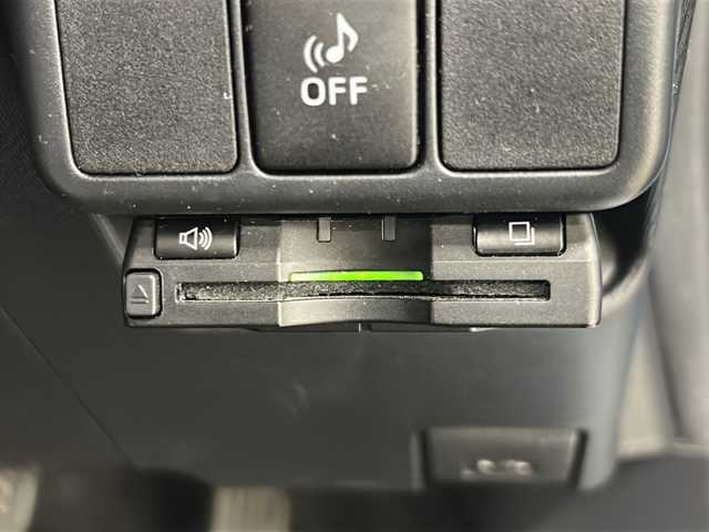 トヨタ アクア S 長崎県 2014(平26)年 8.8万km クールソーダメタリック 純正7インチメモリナビ/CD/DVD/Bluetooth/フルセグテレビ/ミュージックサーバー/バックカメラ/ETC/純正ドラレコ/光軸レベライザー/オートライト/純正フロアマット/電動格納ミラー/純正ホイールキャップ/ドアバイザー/プッシュスタート/ウィンカーミラー/ステアリングリモコン/スマートキー/スペアキー