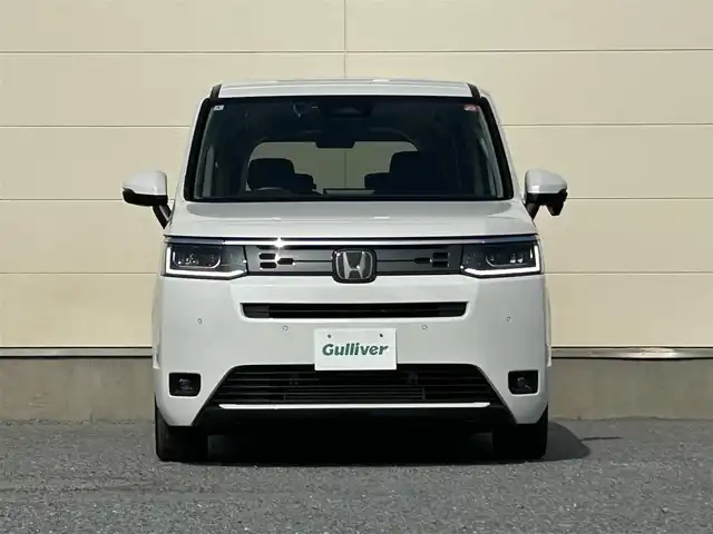 ホンダ ステップワゴン エアー 茨城県 2022(令4)年 4.2万km プラチナホワイトパール 純正ナビ/フルセグTV/Bluetooth接続/バックカメラ/両側パワースライド/クルーズコントロール/クリアランスソナー/前方ドライブレコーダー/ホンダセンシング/ビルトインETC/LEDヘッドライト/Wエアコン/３列シート/カーテンエアバック/純正アルミホイール/純正フロアマット