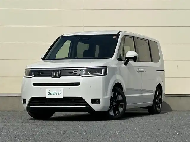 ホンダ ステップワゴン エアー 茨城県 2022(令4)年 4.2万km プラチナホワイトパール 純正ナビ/フルセグTV/Bluetooth接続/バックカメラ/両側パワースライド/クルーズコントロール/クリアランスソナー/前方ドライブレコーダー/ホンダセンシング/ビルトインETC/LEDヘッドライト/Wエアコン/３列シート/カーテンエアバック/純正アルミホイール/純正フロアマット