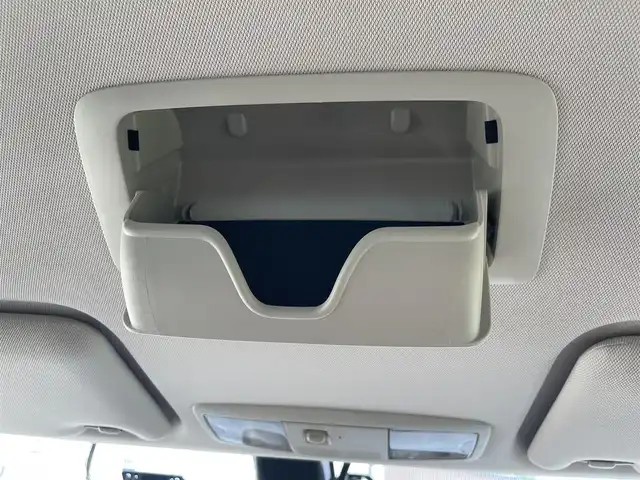 三菱 アウトランダー ＰＨＥＶ G プレミアムパッケージ 福岡県 2016(平28)年 7.3万km クォーツブラウンメタリック ハンドルヒーター/パワーステアリング/純正ナビ/純正フロアマット/ドライブレコーダー(前後)/レザーシート/Bluetooth/ETC/クルーズコントロール/プッシュスタート/横滑り防止装置/衝突被害軽減システム/100V充電/ETC/W+Sエアバッグ