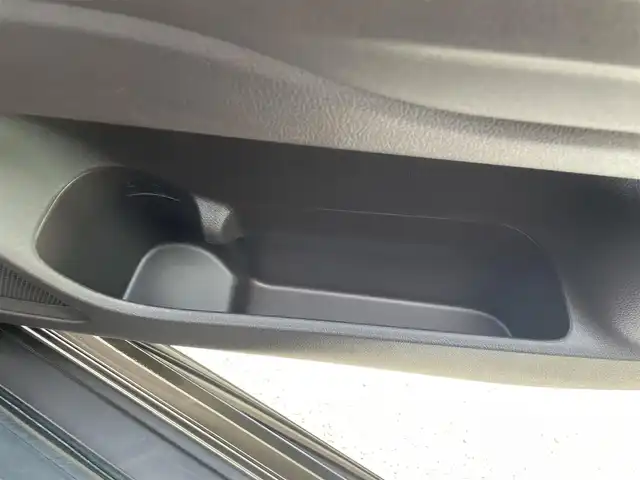 三菱 アウトランダー ＰＨＥＶ G プレミアムパッケージ 福岡県 2016(平28)年 7.3万km クォーツブラウンメタリック ハンドルヒーター/パワーステアリング/純正ナビ/純正フロアマット/ドライブレコーダー(前後)/レザーシート/Bluetooth/ETC/クルーズコントロール/プッシュスタート/横滑り防止装置/衝突被害軽減システム/100V充電/ETC/W+Sエアバッグ