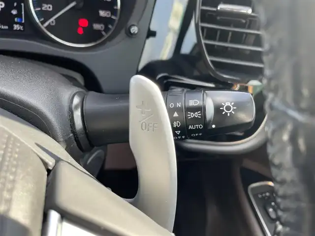 三菱 アウトランダー ＰＨＥＶ G プレミアムパッケージ 福岡県 2016(平28)年 7.3万km クォーツブラウンメタリック ハンドルヒーター/パワーステアリング/純正ナビ/純正フロアマット/ドライブレコーダー(前後)/レザーシート/Bluetooth/ETC/クルーズコントロール/プッシュスタート/横滑り防止装置/衝突被害軽減システム/100V充電/ETC/W+Sエアバッグ