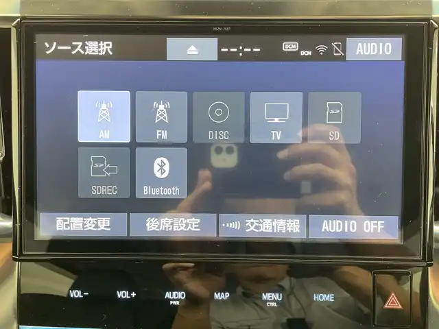 トヨタ ヴェルファイア Z Gエディション 群馬県 2019(平31)年 5.7万km ホワイトパールクリスタルシャイン 純正１０．５型ナビ　純正１２．１型後席モニター　デジタルインナーミラー　アダプティブクルーズコントロール　レーンキープアシスト　衝突被害軽減ブレーキ　ブラインドスポットモニター　ＥＴＣ　ＬＥＤ　禁煙車