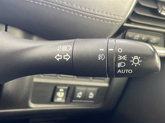 日産 セレナ e－パワー ハイウェイスター V 岐阜県 2019(令1)年 6.3万km アズライトブルー 純正10インチナビゲーション/CD　DVD/Bluetooth/ブルーレイ/SD/USB/フルセグテレビ/両側パワースライドドア/プロパイロット/ETC/レーンキープアシスト/ステアリングヒーター/シートヒーター/前方ドラレコ/エマージェンシーブレーキ