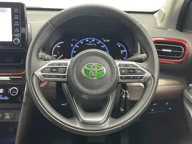 トヨタ ヤリスクロス ハイブリッド Z 愛知県 2020(令2)年 5.9万km ホワイトパールクリスタルシャイン 純正８型ＤＡナビ　全方位カメラ　ＨＵＤ　ＢＳＭ　フルセグＴＶ　電動リヤゲート　前後ドラレコ　ＥＴＣ　セーフティセンス　衝突軽減　追従クルコン　ＬＥＤオートライト　禁煙車　ＡＣ１００Ｖ　シートヒーター ミラキャスト　