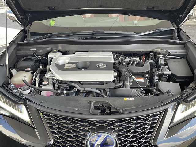 レクサス ＵＸ 250h Fスポーツ 京都府 2019(平31)年 8.9万km グラファイトブラックガラスフレーク 10.3インチ純正SDナビ /フルセグTV/Bluetooth/CD/DVD再生機能/AUX/Miracast/赤本革 /メモリーパワーシート /シートヒーター/エアシート/ステアリングヒーター/サンルーフ /TDRマフラー/アラウンドビューモニター /パドルシフト/BSM /クルコン追従有/レーンキープアシスト/前後コーナーセンサー /3眼LEDヘッドライト  /フロントフォグランプ/オートライト/オートマチックハイビーム/ハンズフリーパワーバックドア/Wサイドエアバッグ/カーテンエアバッグ