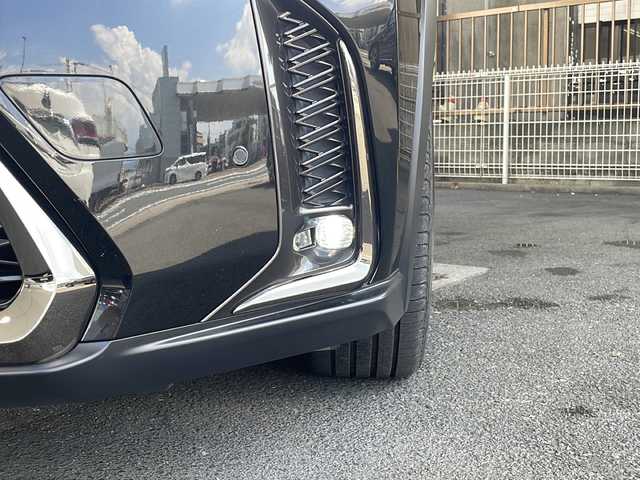 レクサス ＵＸ 250h Fスポーツ 京都府 2019(平31)年 8.9万km グラファイトブラックガラスフレーク 10.3インチ純正SDナビ /フルセグTV/Bluetooth/CD/DVD再生機能/AUX/Miracast/赤本革 /メモリーパワーシート /シートヒーター/エアシート/ステアリングヒーター/サンルーフ /TDRマフラー/アラウンドビューモニター /パドルシフト/BSM /クルコン追従有/レーンキープアシスト/前後コーナーセンサー /3眼LEDヘッドライト  /フロントフォグランプ/オートライト/オートマチックハイビーム/ハンズフリーパワーバックドア/Wサイドエアバッグ/カーテンエアバッグ
