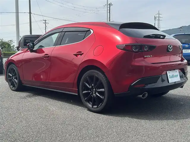マツダ マツダ３ファストバック X Lパッケージ 兵庫県 2020(令2)年 8.1万km ソウルレッドクリスタルM 純正８．８ナビ/・TV.BT.AM.FM/BOSEスピーカー/衝突軽減装置/レーダークルーズコントロール/BSM/全方位カメラ/HUD/クリアランスソナー/電動パーキングブレーキ/オートホールド/ハンドルヒーター/オートマチックハイビーム/D+N席シートヒーター/D席パワーシート(メモリー付き)/パドルシフト/前後ドラレコ/ビルトインETC/純正フロアマット