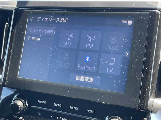 トヨタ アルファード S タイプゴールド 滋賀県 2020(令2)年 1.4万km ホワイトパールクリスタルシャイン 純正ディスプレイオーディオ/(フルセグ/Bluetooth)/DVDデッキ/トヨタセーフティーセンス/・プリクラッシュセーフティ/・レーダークルーズコントロール/・レーンキープアシスト/・ブラインドスポットモニター/・標識認識/・先行車発進告知/・オートハイビーム/LEDオートライト/フォグ/電動リアゲート/両側電動スライドドア/フリップダウンモニター/デジタルインナーミラー/バックカメラ/電動パーキング/ブレーキホールド/前後ドライブレコーダー/電動格納ミラー/クリアランスソナー/ドアバイザー/フロアMT付きAT/スペアキー/クラウン用ホイール