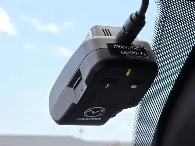 マツダ ＣＸ－５ XD Lパッケージ 鹿児島県 2017(平29)年 7.8万km ジェットブラックマイカ レーダークルーズコントロール　/純正ドライブレコーダー　/ビルトインＥＴＣ　/全席シートヒーター　/ステアリングヒーター　/純正ＳＤナビ　/Ｂｌｕｅｔｏｏｔｈオーディオ　/バックカメラ　/ルーフレール/前後コーナーセンサー/パワーバックドア/純正アルミホイール(19インチ)/レーンキープアシスト/横滑り防止装置/プッシュスタート/スマートキー/エアバッグ(W+サイド)